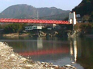 １９９８年に撮影した美濃橋