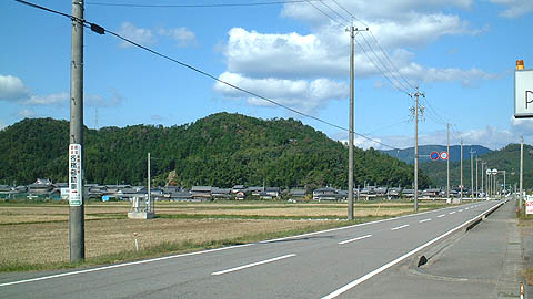 北野西より北を見る